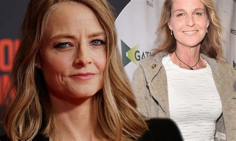 Are Bonnie Hunt And Helen Hunt Related