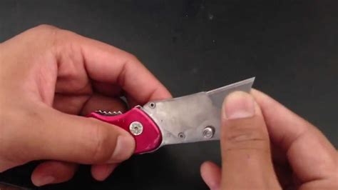 How To Change Blade On Husky Box Cutter